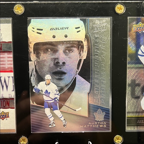 Upper Deck Tim Horton’s Auston Matthews 3 card framed set - Picture 4 of 8